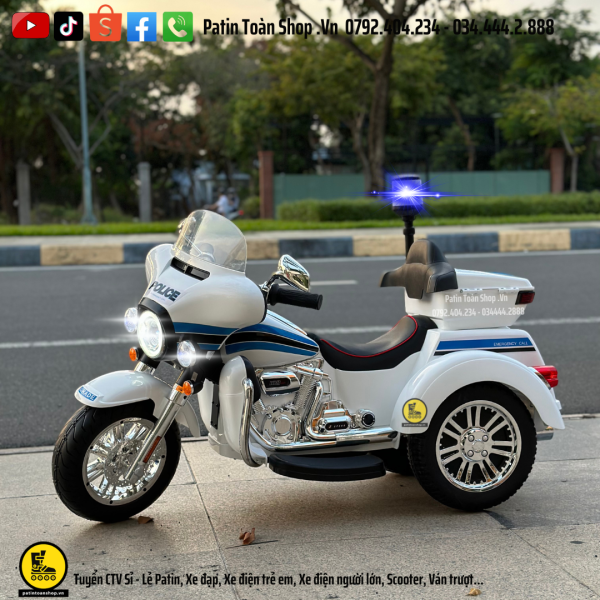 2 2 600x600 - Xe Moto điện trẻ em Cảnh sát SMT 111 Màu trắng